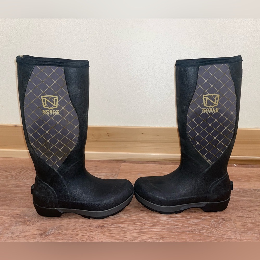 Noble Outfitters MUDS Women’s High Boots, Size 6.5